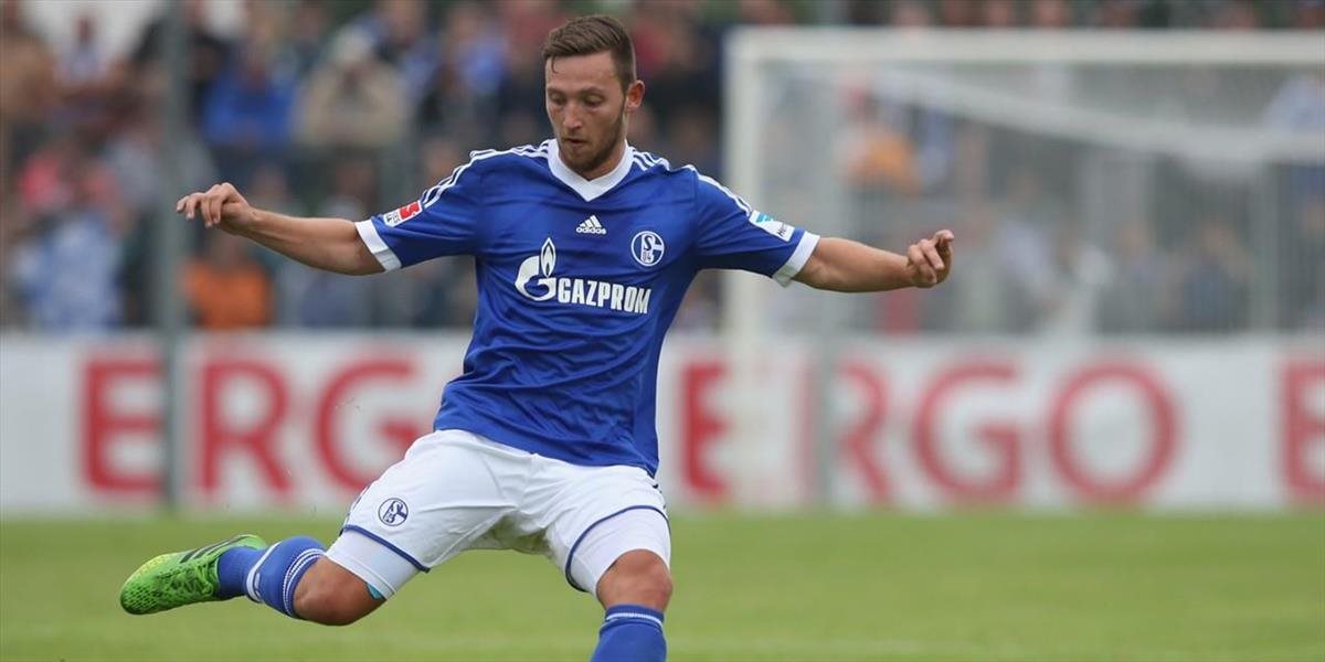 Schalke omilostilo Högera, v Hamburgu bude k dispozícii