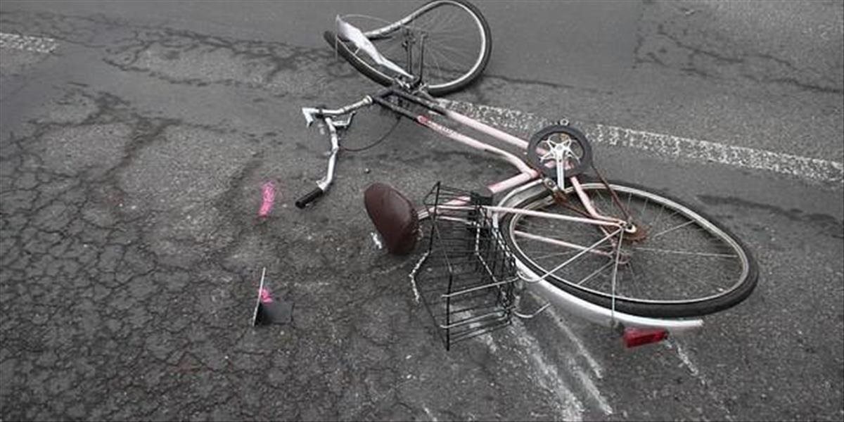 Hľadajú svedkov nehody,pri ktorej sa vážne zranila cyklistka