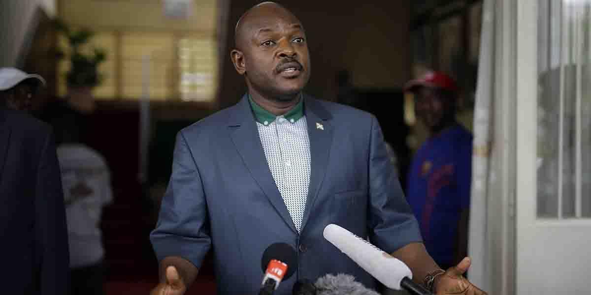 Burundský prezident pre nepokoje odložil o týždeň parlamentné voľby
