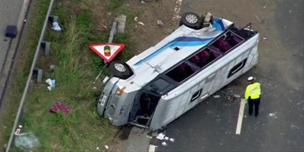 Vážna nehoda v Mexiku: Príves kamióna narazil do mikrobusu, zahynulo 9 študentov a 2 učitelia