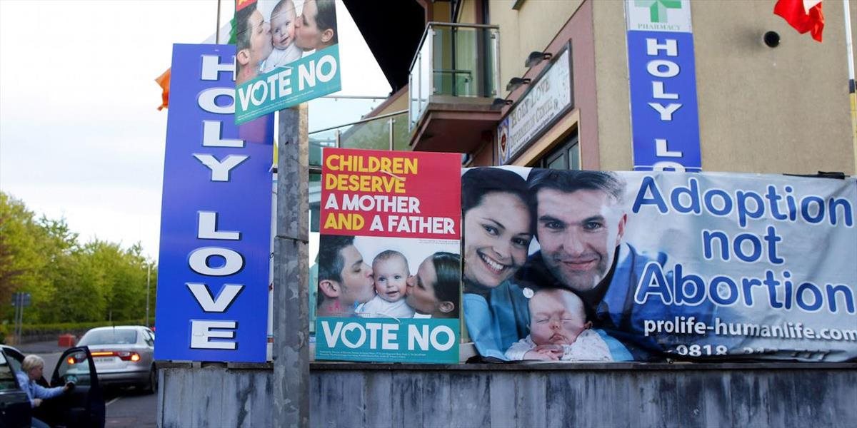 Íri hlasujú v historickom referende o manželstve