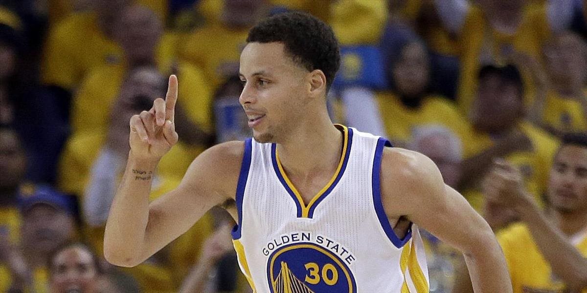 NBA: Curry a James nechýbajú v najlepšej päťke sezóny