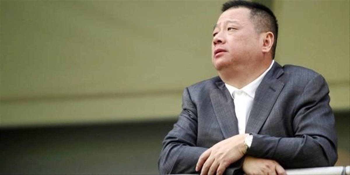 Čínsky miliardár stratil za niekoľko hodín 21 miliárd: Nezaujíma ho to