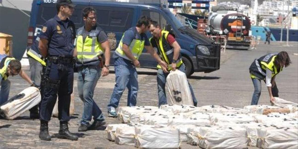 Španielska polícia zatkla Srba a dvoch Chorvátov s vyše tonou kokaínu
