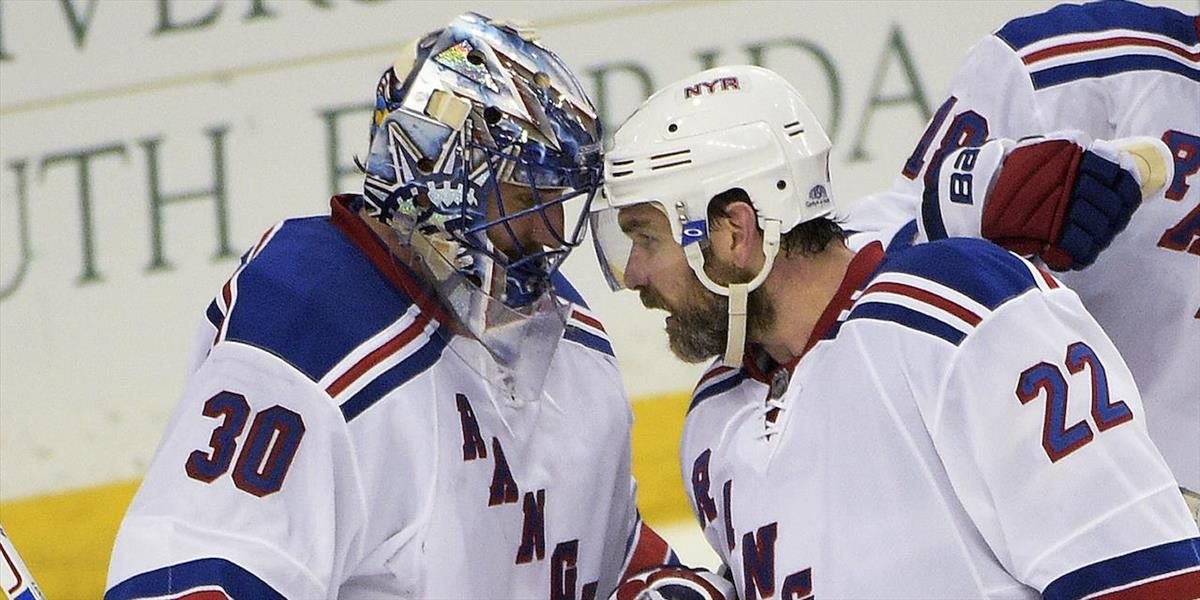 NHL: Rangers zdolali Tampu vysoko 5:1 a vyrovnali stav série, hrdinom Lundqvist
