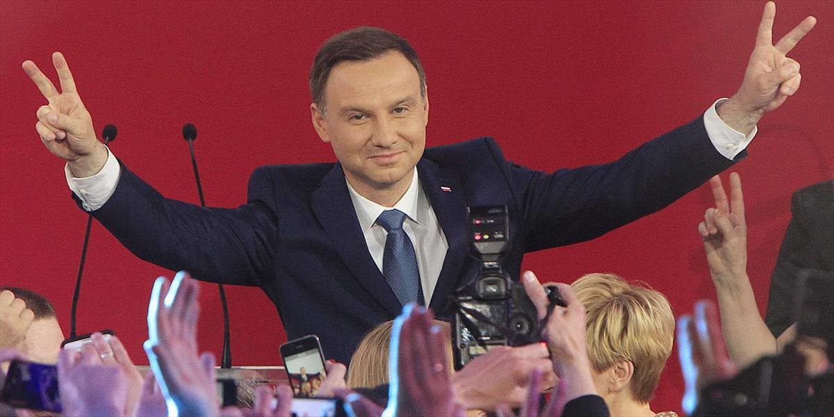 Víťazom prezidentských volieb sa stal Duda, Komorowski priznal porážku