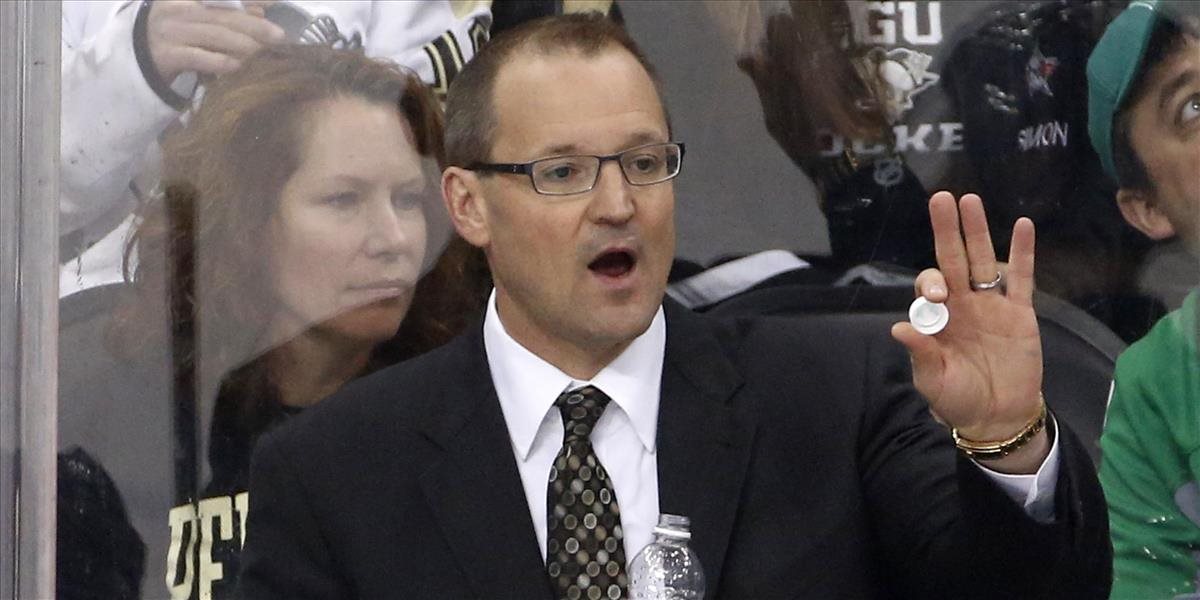 NHL: V New Jersey majú záujem o trénera Bylsmu