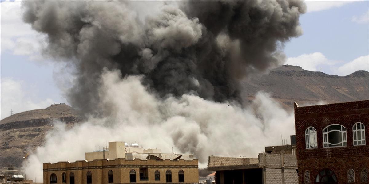 Pri útoku sýrskeho letectva zahynulo vyše 140 bojovníkov Islamského štátu