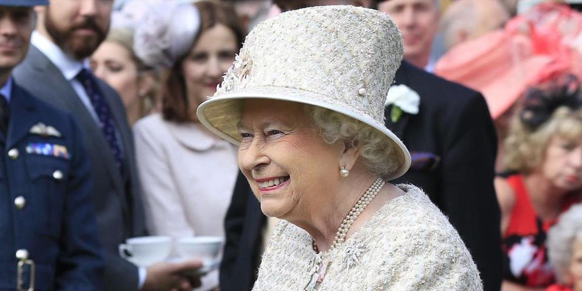 Kráľovná Alžbeta II. predstaví v parlamente plány vlády týkajúce sa referenda o EÚ