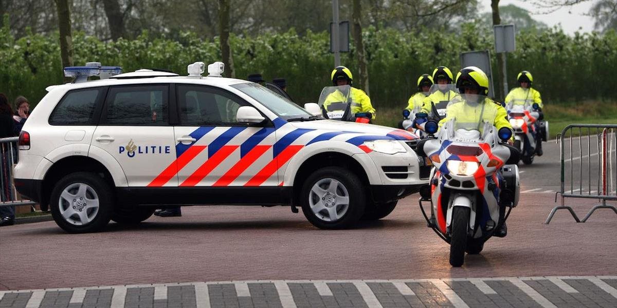 Holandksá polícia zatkla členov motorkárskeho gangu