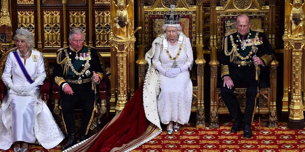 VIDEO Britská kráľovná predstavila v parlamente plány novej konzervatívnej vlády