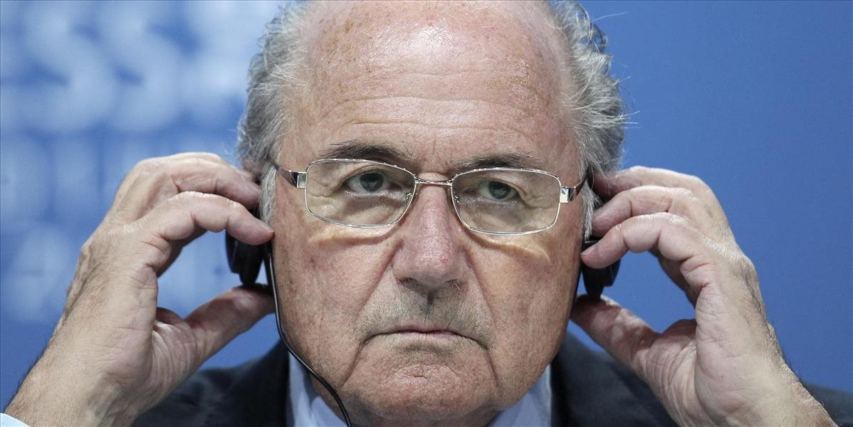 Ázia nesúhlasí s odkladom volieb, stojí za Blatterom