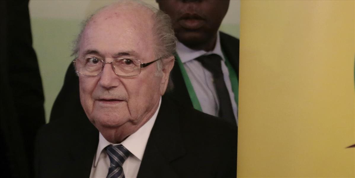 Prezident Blatter zvolal krízový míting FIFA k stredajším udalostiam