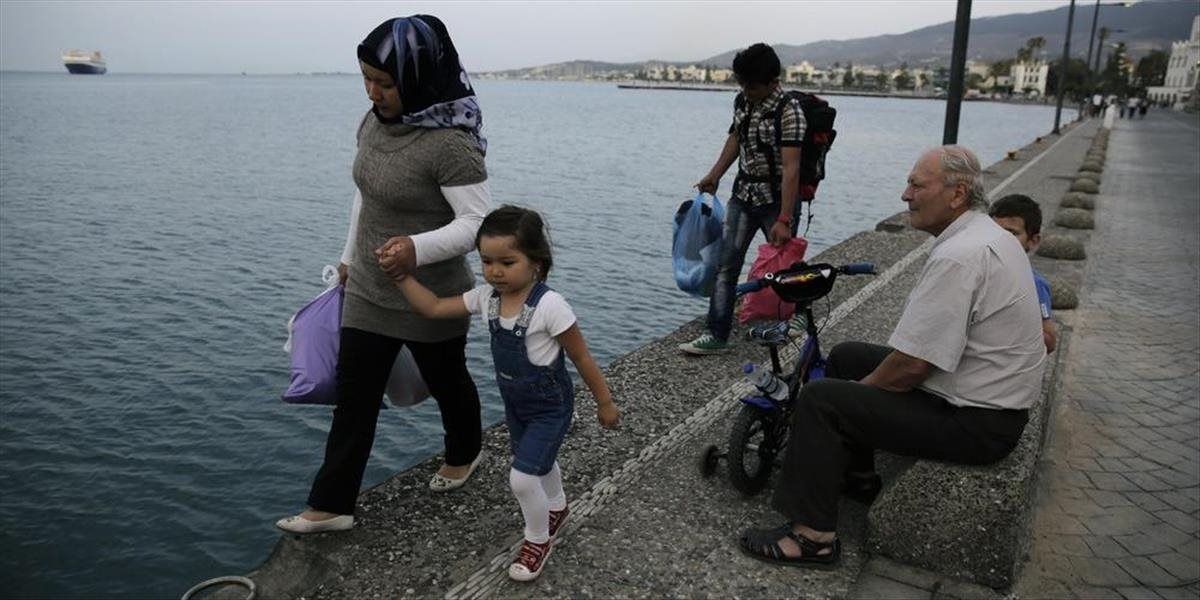 Grécka pobrežná stráž zadržala v Egejskom mori ďalších 216 utečencov