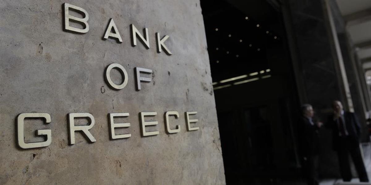 Grécke banky bojujú s odlevom kapitálu