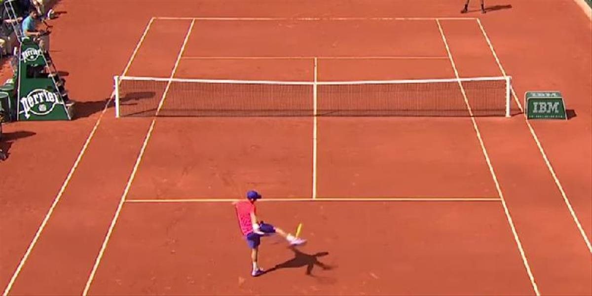 VIDEO Roland Garros: Tsonga a Sela predviedli počas zápasu aj futbalové zručnosti