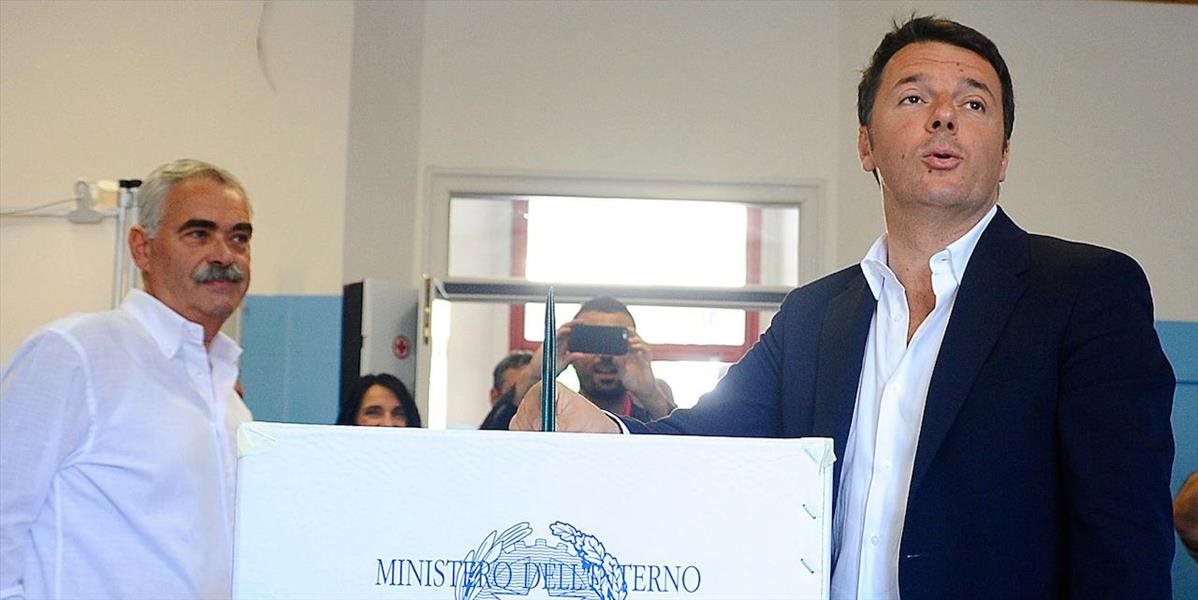 Premiér Renzi utrpel čiastkovú porážku v regionálnych voľbách