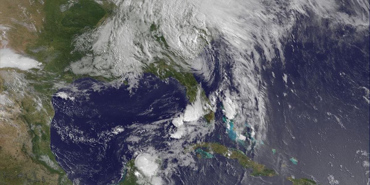 Búrka Andres zosilnela pri Mexiku na hurikán tretej kategórie