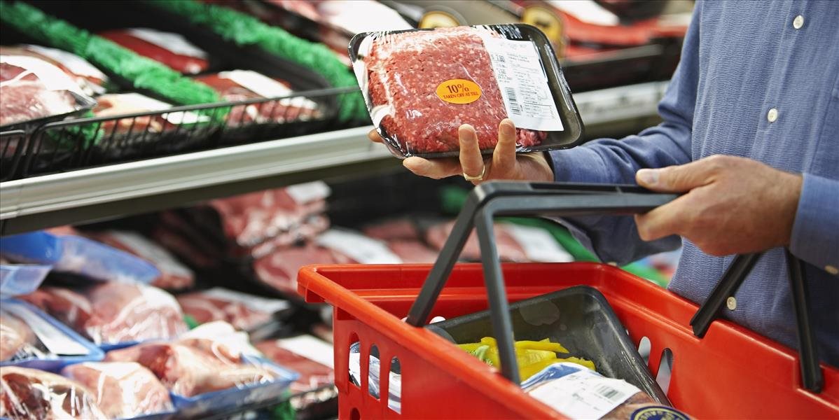 Svetové ceny potravín klesli v máji takmer na 6-ročné minimum