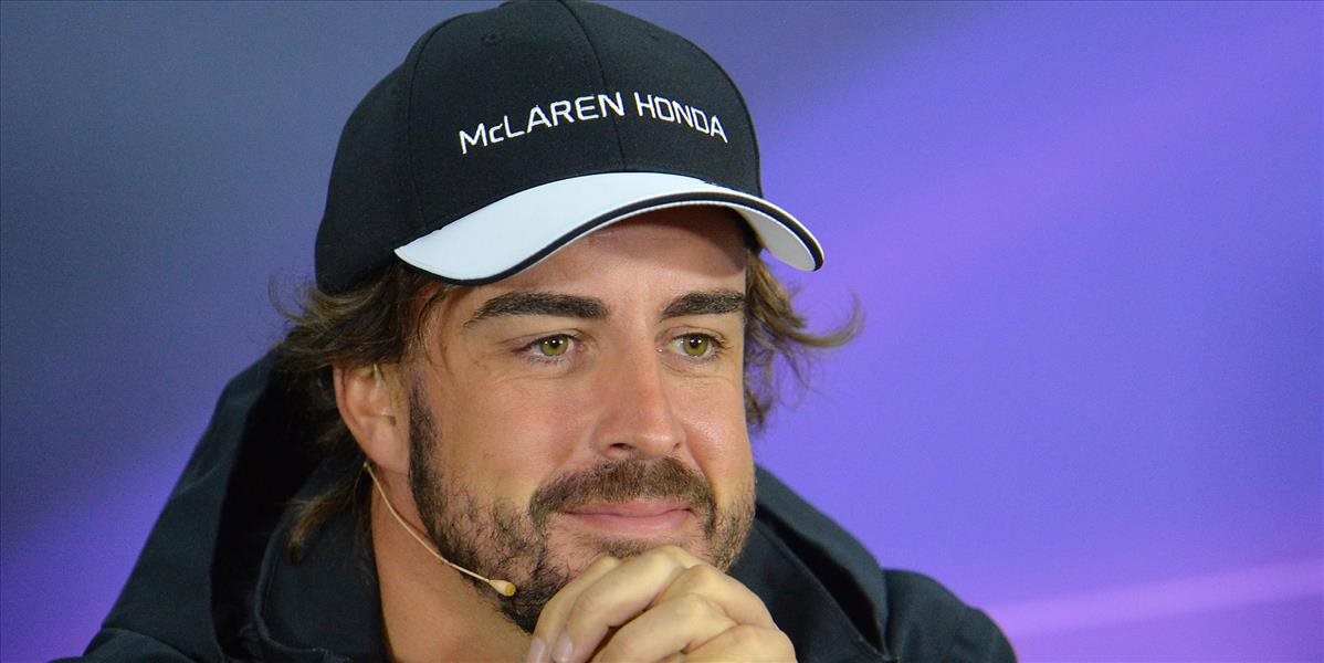 F1: Alonso, Kvjat a Ricciardo s trestami za výmenu súčiastok