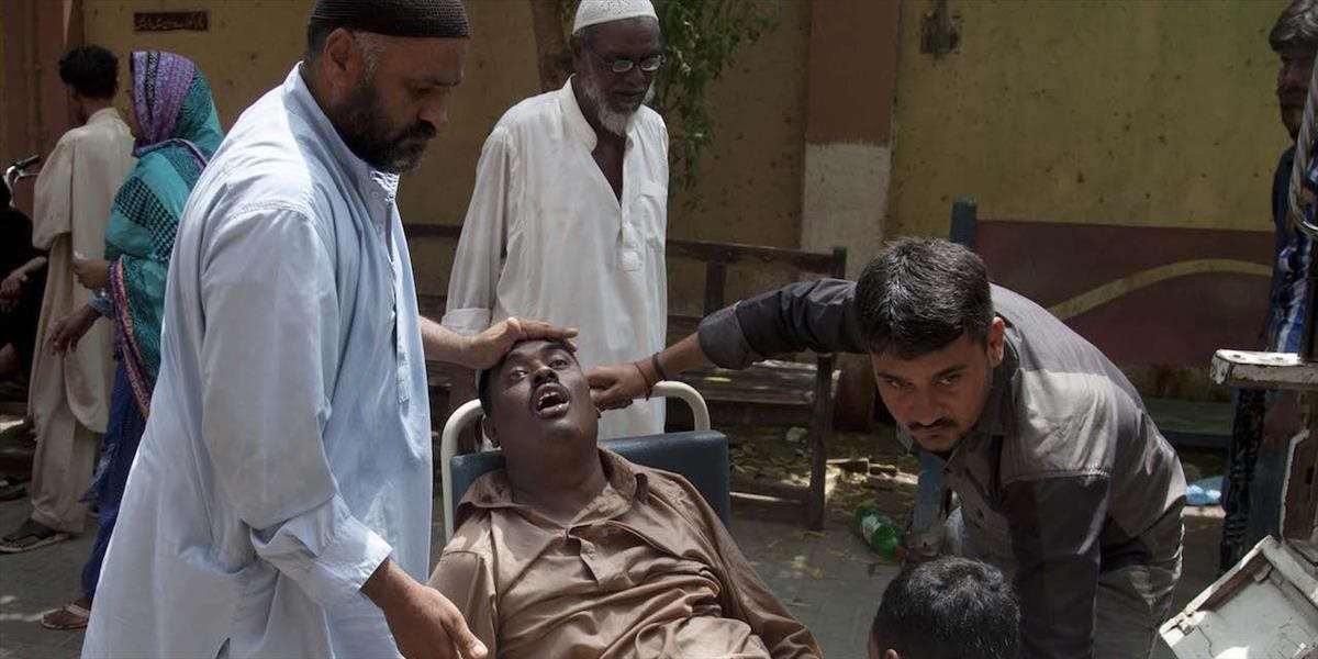 V pakistanskej metropole Karáči zomrelo v dôsledku horúčav takmer 800 ľudí