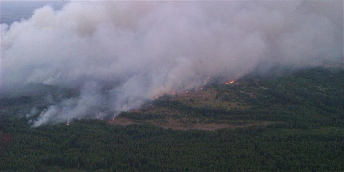 Neďaleko Černobyľa horí vyše 100 hektárov suchej trávy