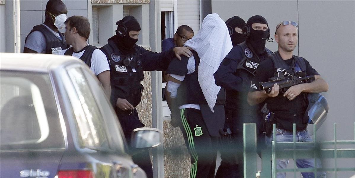Útok na továreň vo Francúzsku niesol "ochrannú známku" Islamského štátu