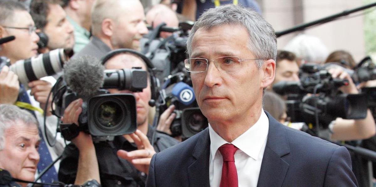 Stoltenberg pricestoval do Rumunska na inšpekciu budúceho veliteľstva NATO