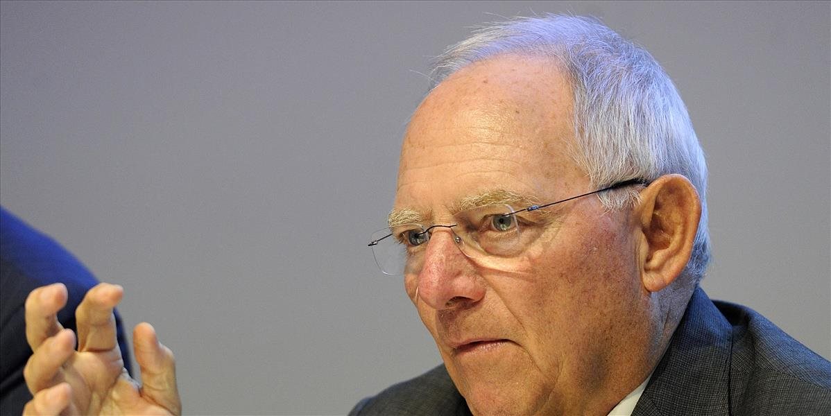Schäuble tlmí očakávania skorej dohody o novej pomoci Grécku
