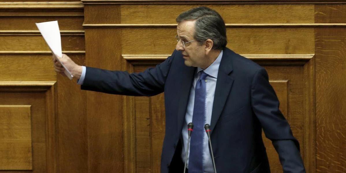 Grécky opozičný líder Samaras odstúpil z funkcie
