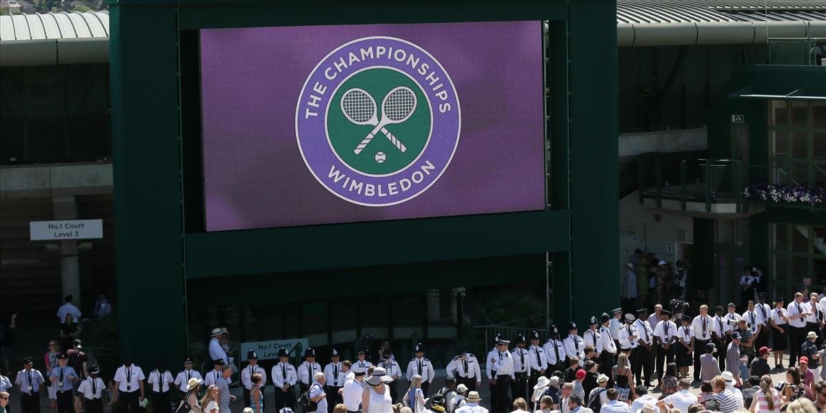 Druhá minúta ticha na Wimbledone - za obete útoku z roku 2005