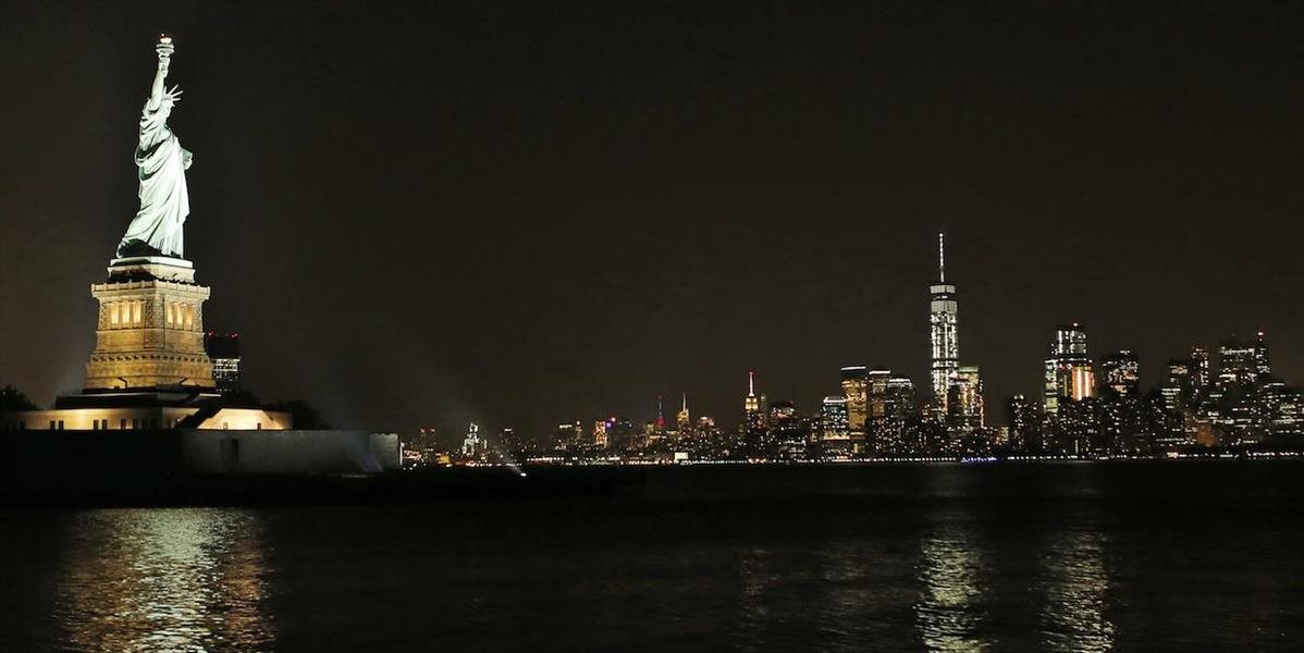 Socha slobody v New Yorku žiari ešte viac, vďaka novému osvetleniu
