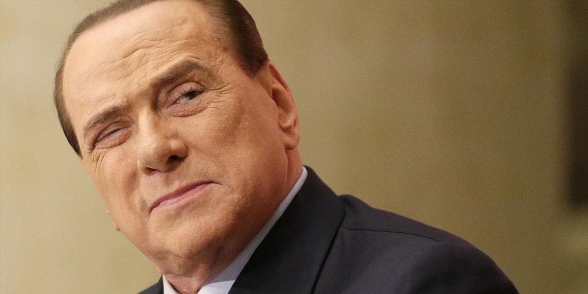 Berlusconiho odsúdili na tri roky väzenia za podplácanie