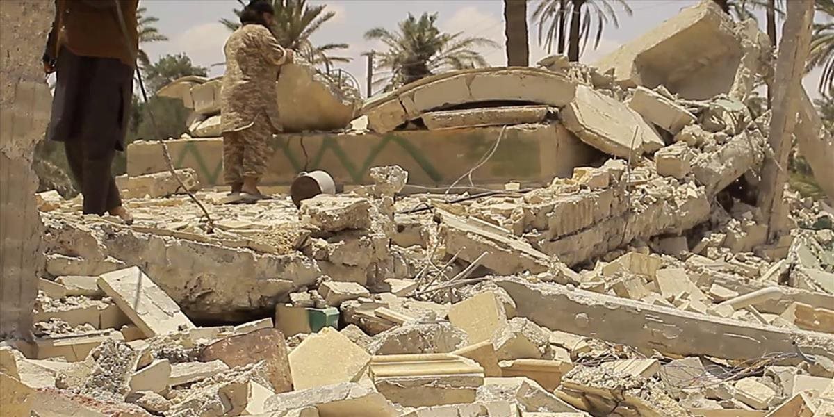 Vládni vojaci v Sýrii sa priblížili k islamistami zmietanej Palmýre, chcú ju získať späť