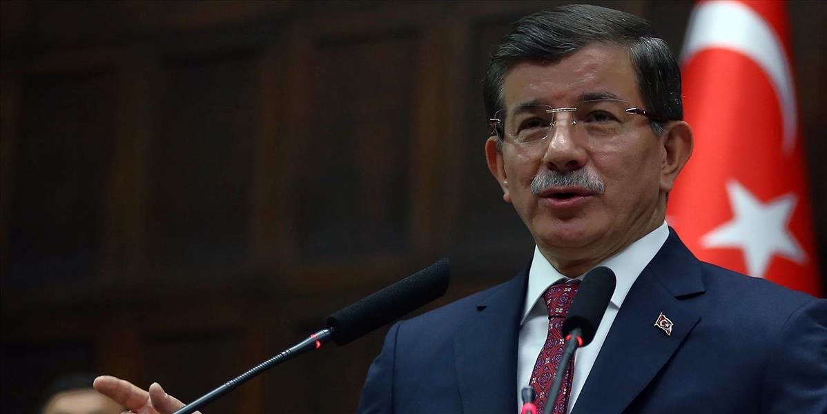 Turecký prezident poveril zostavením vlády premiéra Davutogla