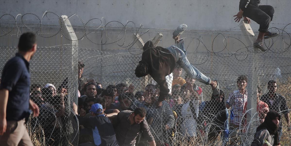 Turecký minister: Európa by mohla čeliť novej vlne utečencov zo Sýrie