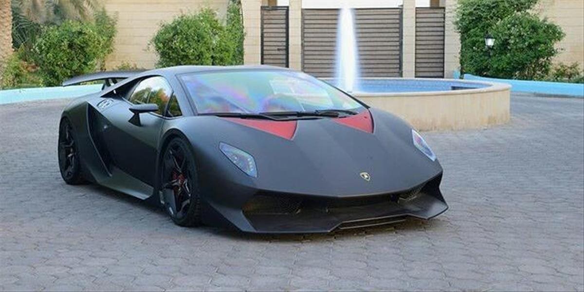Jedno z 20 Lamborghini Sesto Elemento na predaj: Stojí tri milióny!