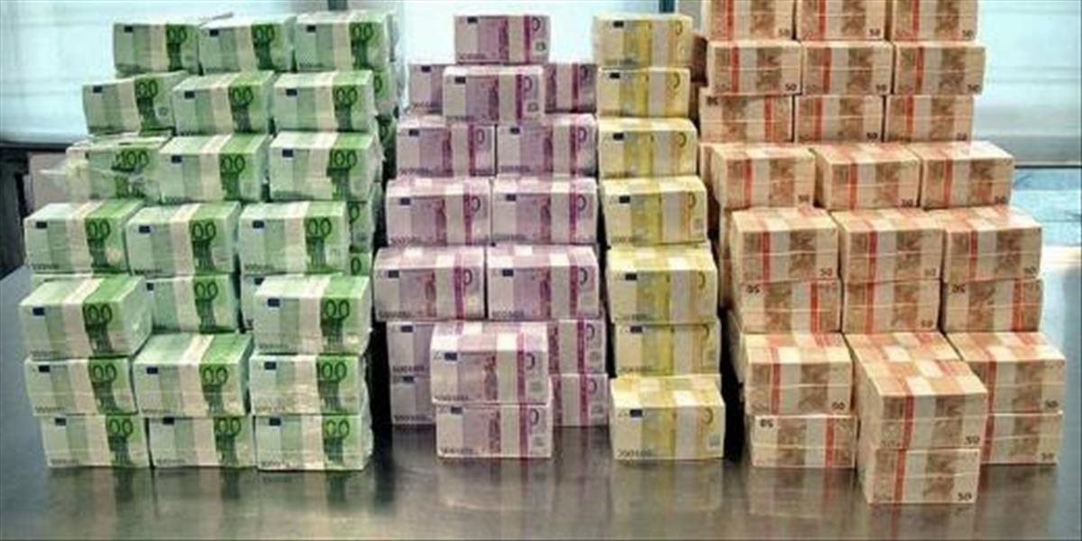 Muž našiel pod mostom peniaze z vykradnutej štátnej banky v Moldavsku