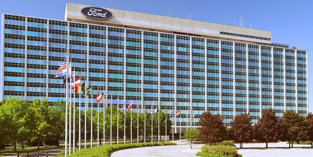 Ford presunie výrobu menších modelov do zahraničia
