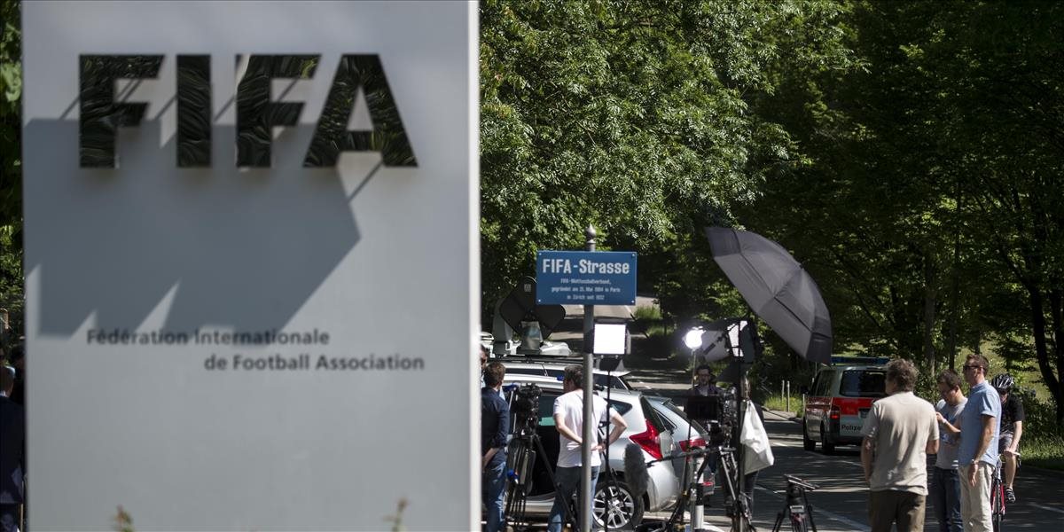 Švajčiari majú nové dôkazy o praní špinavých peňazí vo FIFA