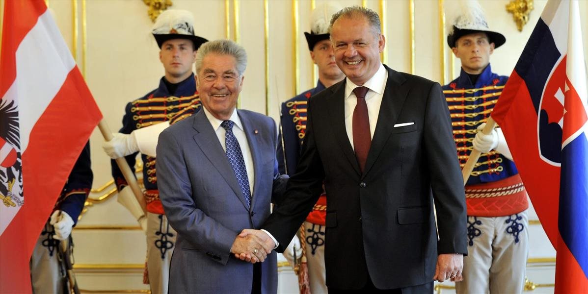 Prezidenti Slovenska a Rakúska ocenili posun v rokovaniach o Grécku