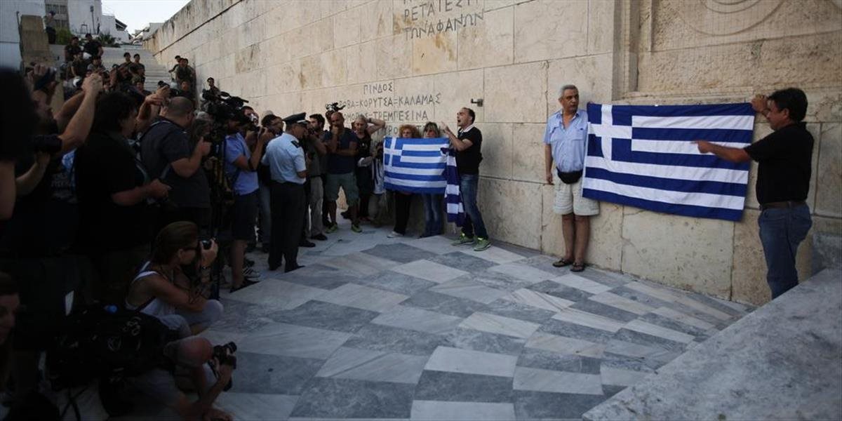 Prvé odborové centrály v Grécku vyzvali na 24-hodinový štrajk