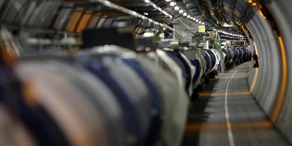 Vo Veľkom hadrónovom urýchľovači objavili novú časticu