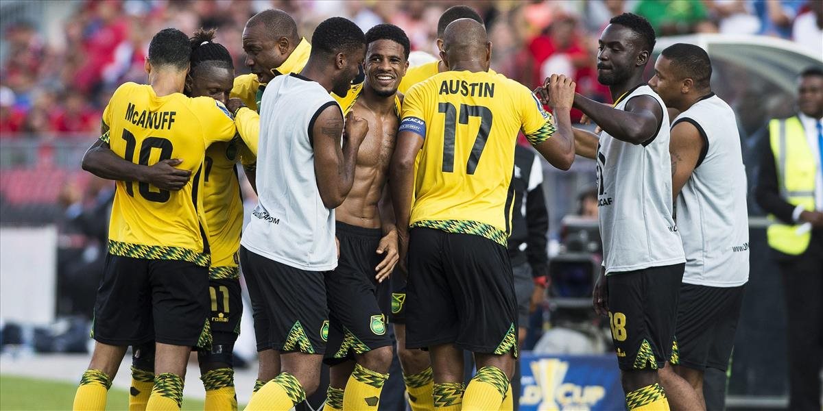 Gold Cup: Do štvťfinále z B-skupiny ako víťaz Jamajka, Kostarike stačili 3 remízy
