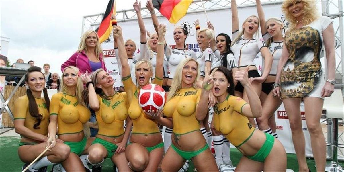 FOTO Majstrovstvá sveta žien vo futbale trochu inak...