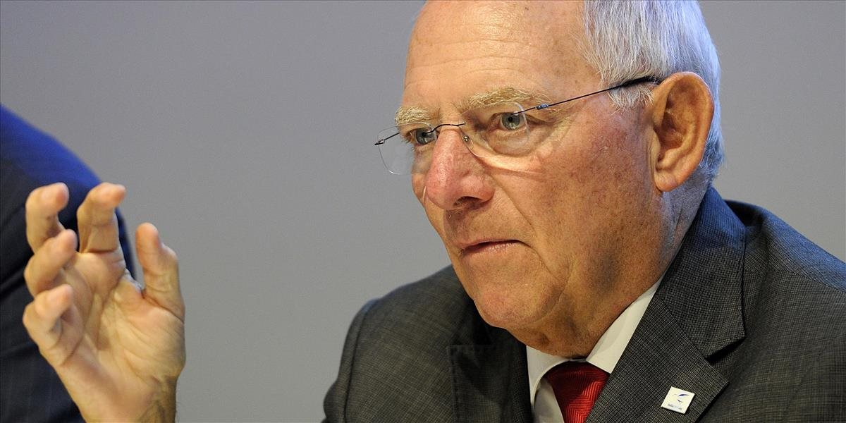 Schäuble upozornil, že zníženie gréckeho dlhu by nebolo v súlade s členstvom v eurozóne