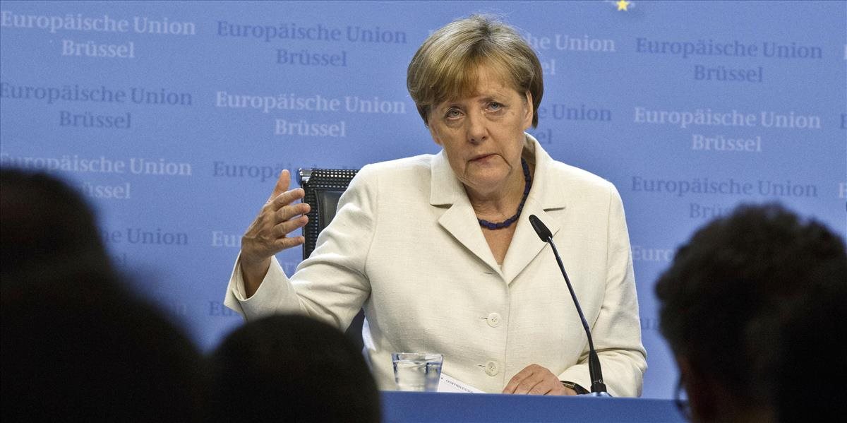 Merkelová odmieta odchod Grécka z eurozóny, krajinu by postihol chaos a násilie
