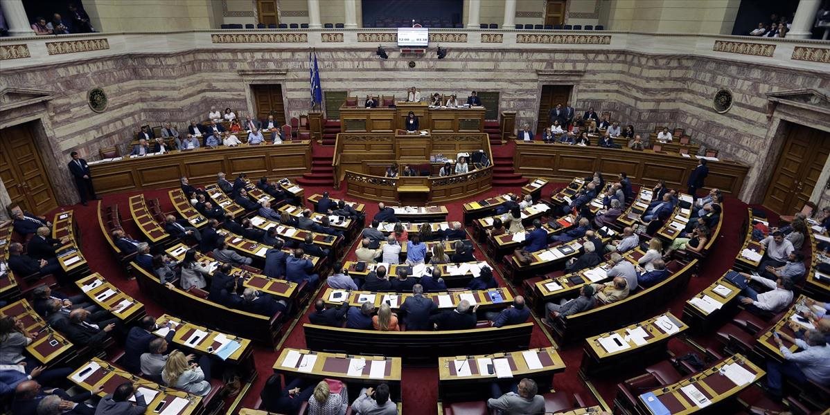 Nemecký parlament schválil začatie rokovaní s Gréckom o ďalšej pomoci