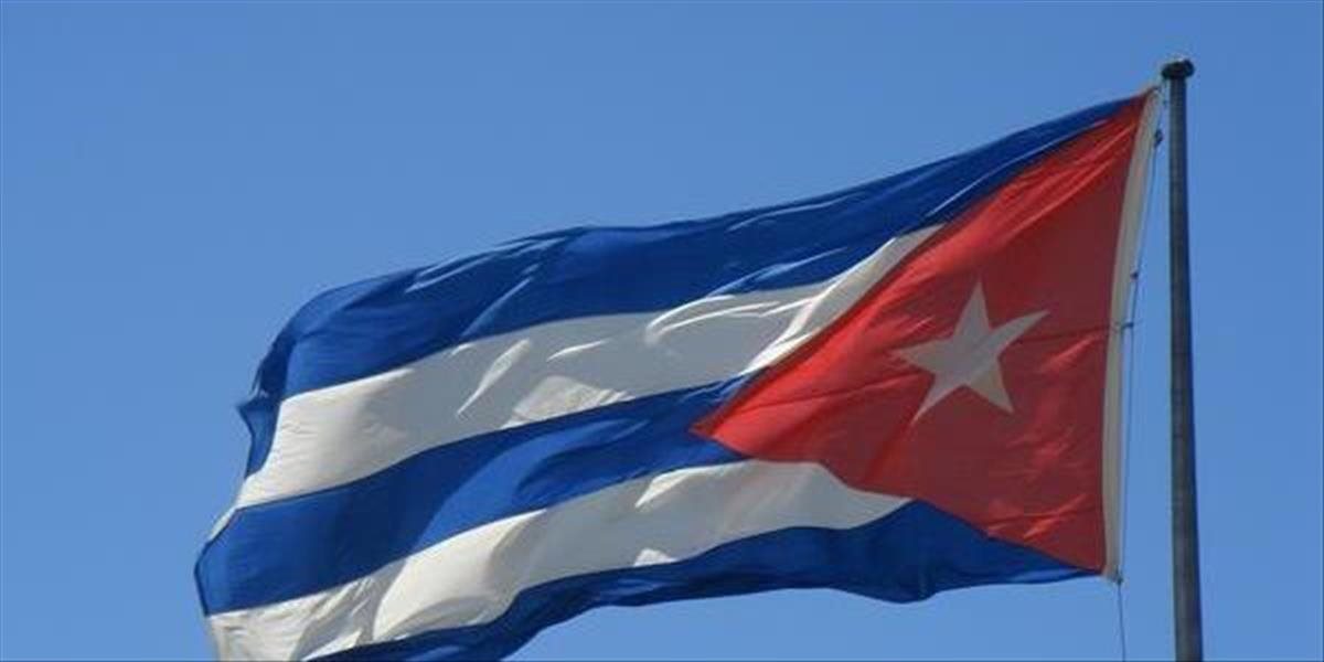 Vo vestibule rezortu diplomacie znovu inštalujú kubánsku štátnu zástavu
