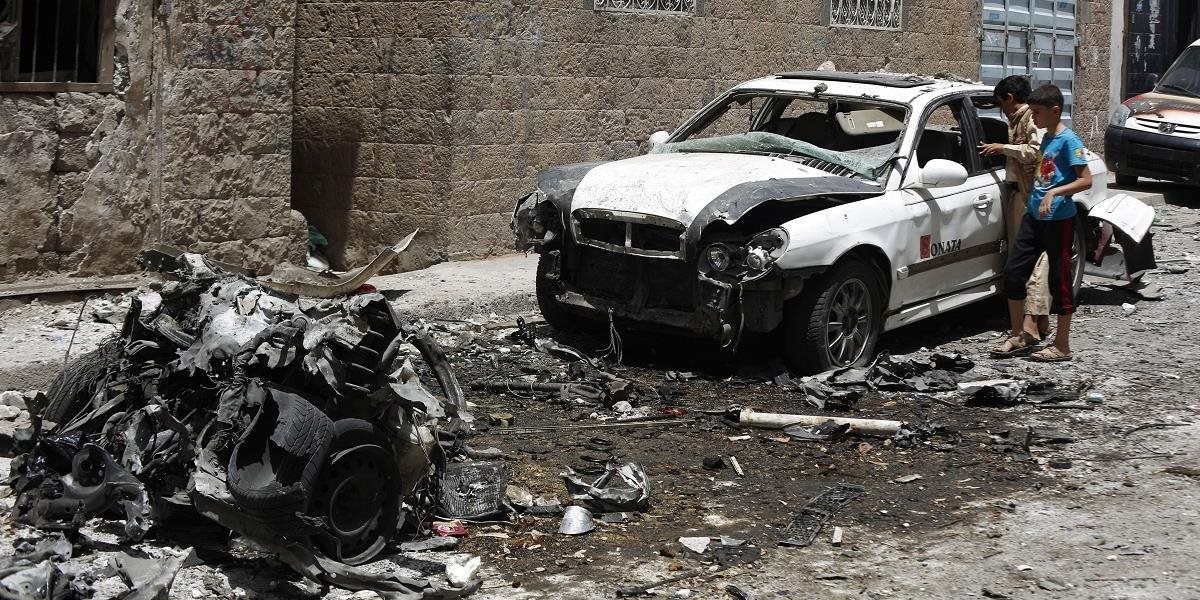 Terčom výbuchov sa stali autá činiteľov Hamasu